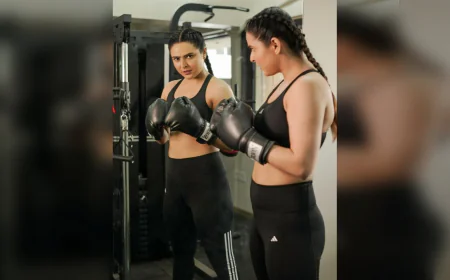 Madhurima Tuli Sets Fitness Goals Online